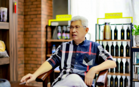 著名文化学者韩若解作词歌曲《灼灼芳华》发布