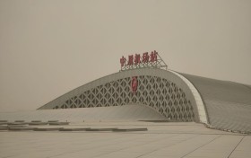 沙尘翻过秦岭入川 热讯
